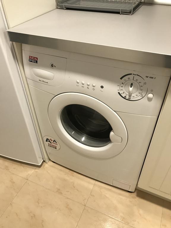 Burgo Apartamento Sombrereria Rimbombin חדר תמונה