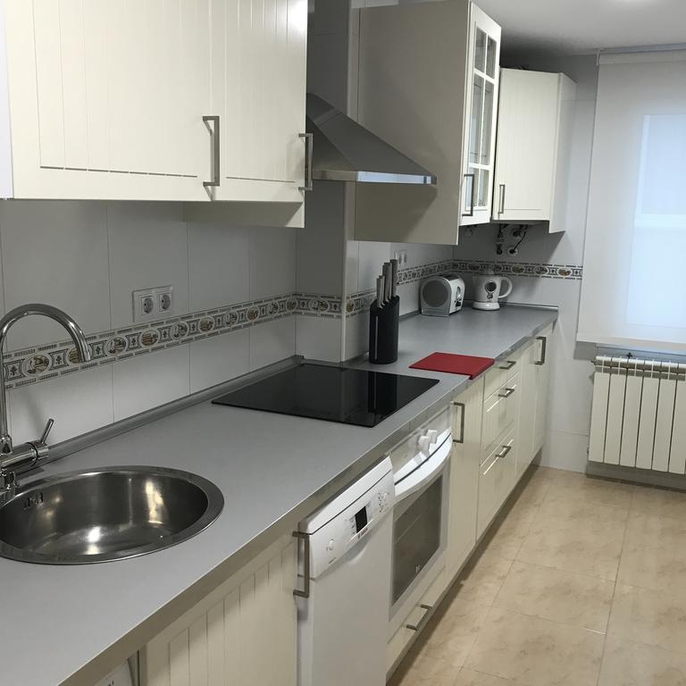 Burgo Apartamento Sombrereria Rimbombin חדר תמונה
